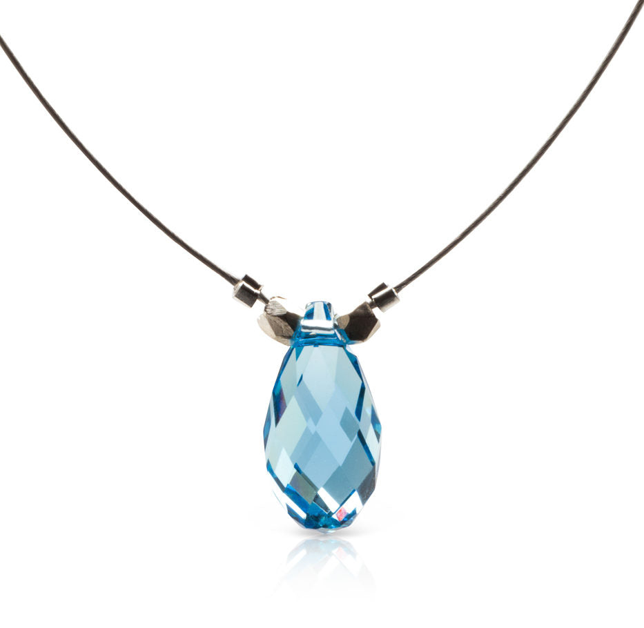 A drop of Aquamarine crystal for the calmness of still waters