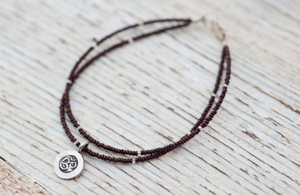 Silver Om bracelet with double chocolate